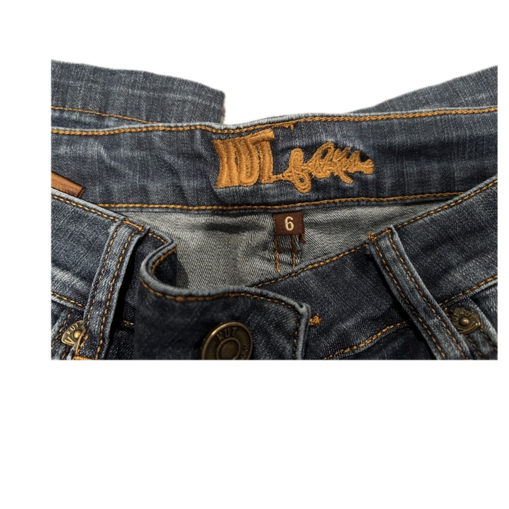 Kut from the Kloth straight leg jeans, size 6. - Picture 3 of 6